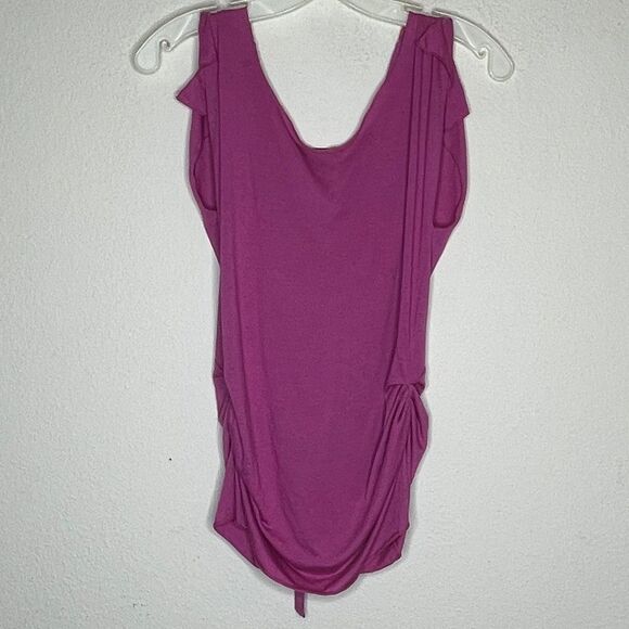 Express Top - Picture 3 of 8